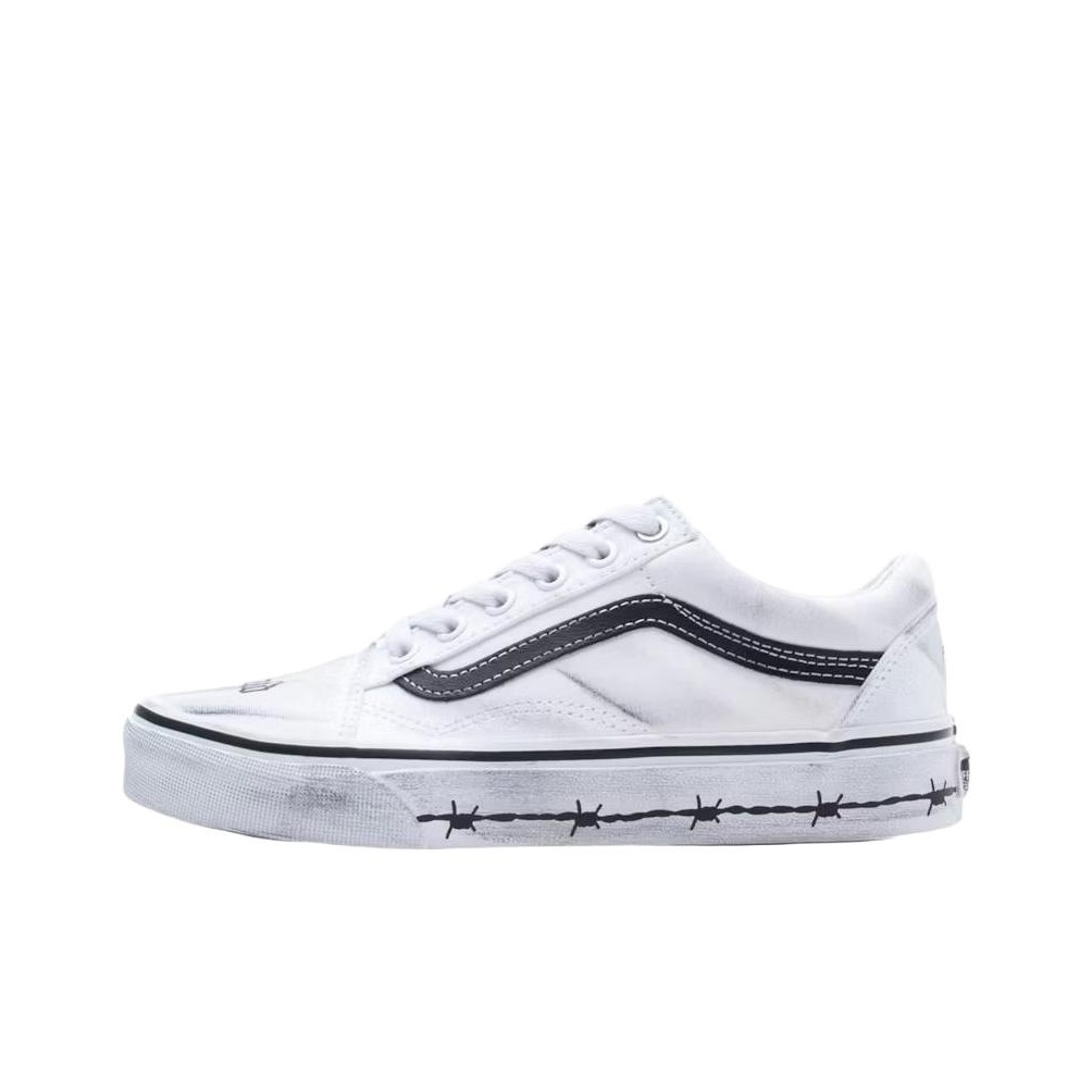 Vans Shoes Old Skool - حذاء فانز أولد سكول للتزلج للجنسين