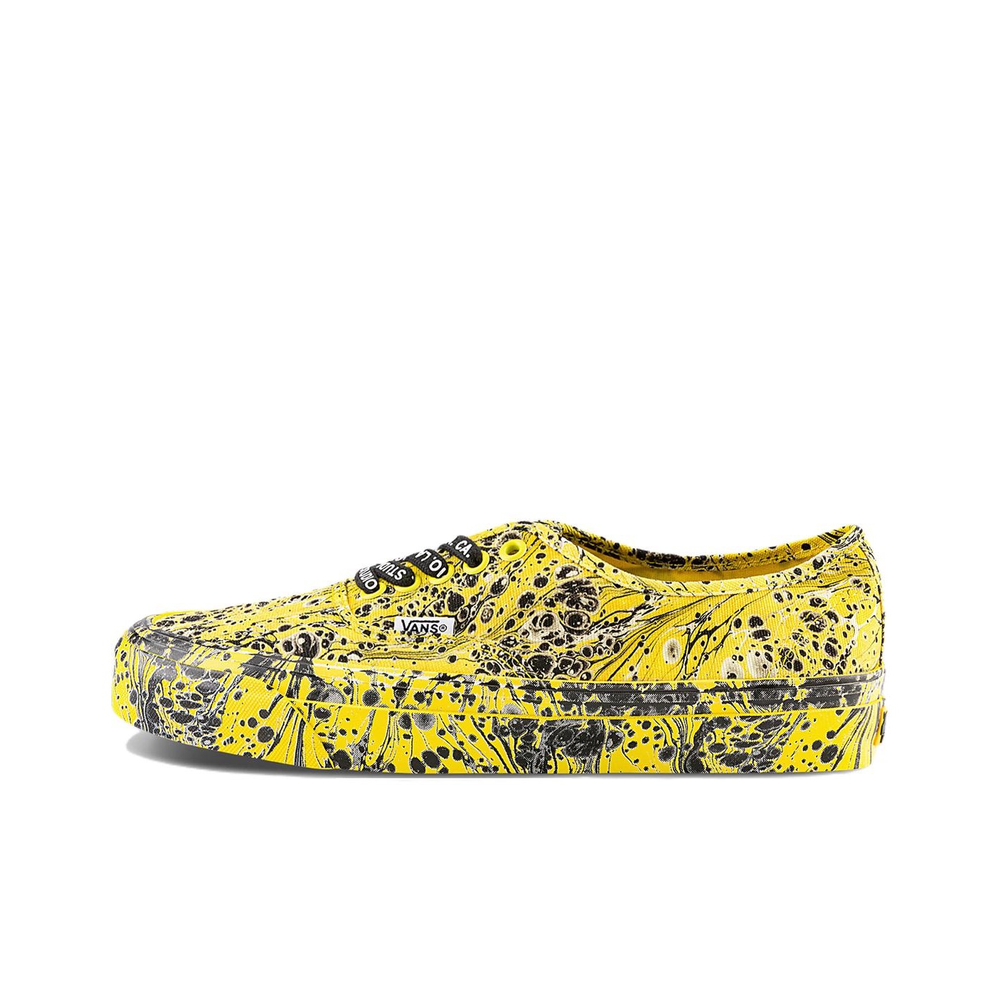 Vans Shoes Old Skool - استوديو إس آر لوس أنجلوس. كاليفورنيا.