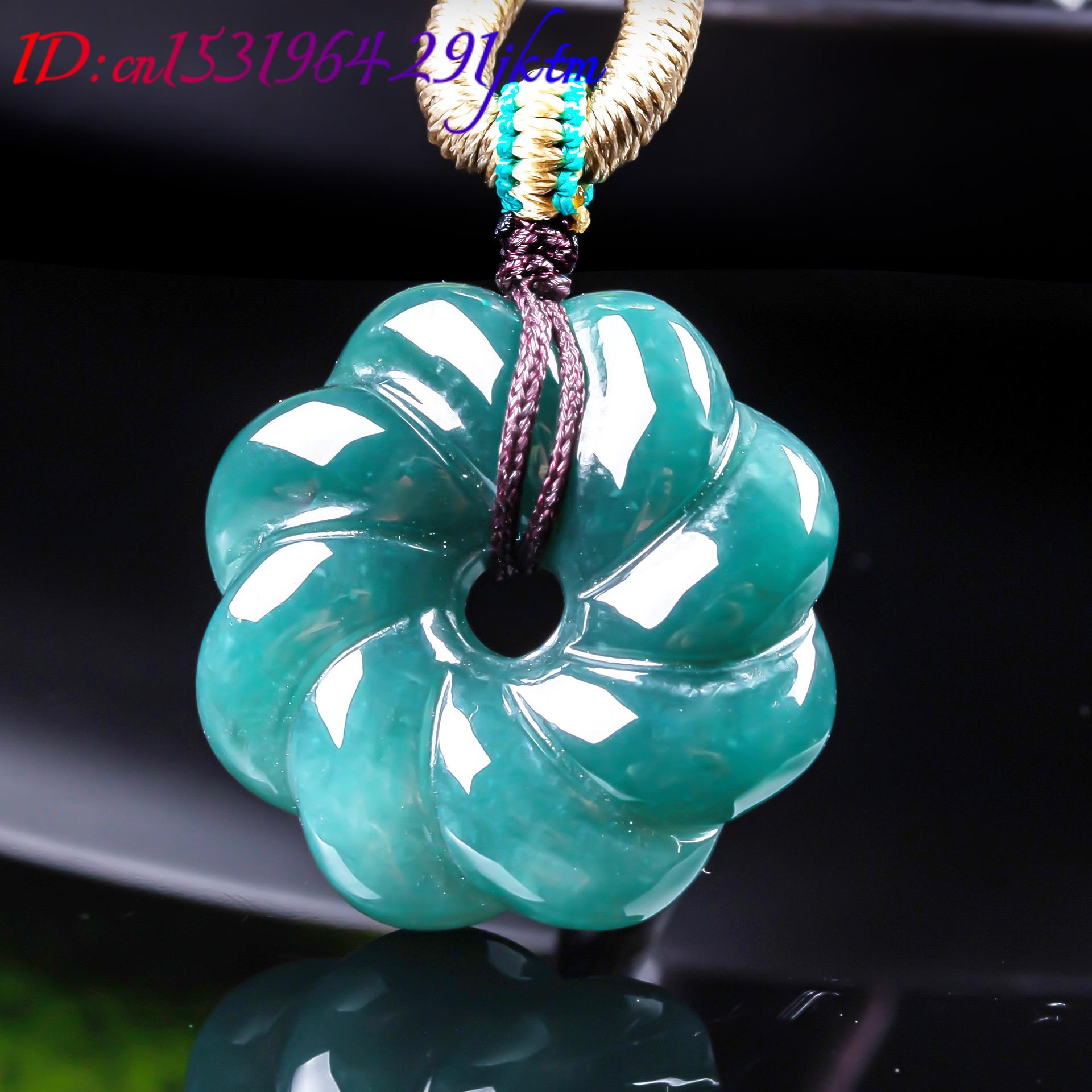 قلادة زهرة من اليشم البورمي ال - مراجعة Woman Accessory وسعره