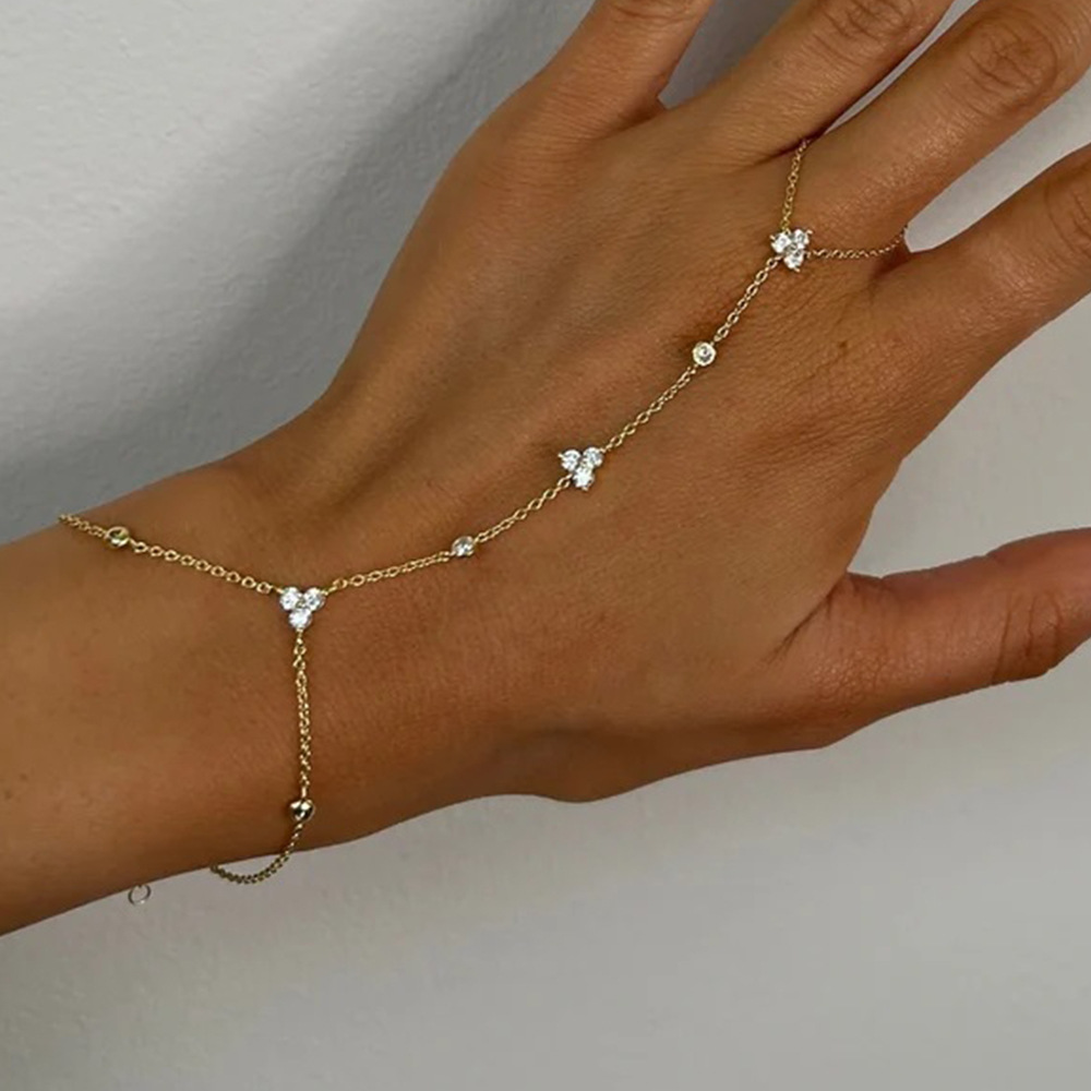 سوار كريستالي بدون أصابع لليد  - مراجعة Women'S Accessories Amazon وسعره
