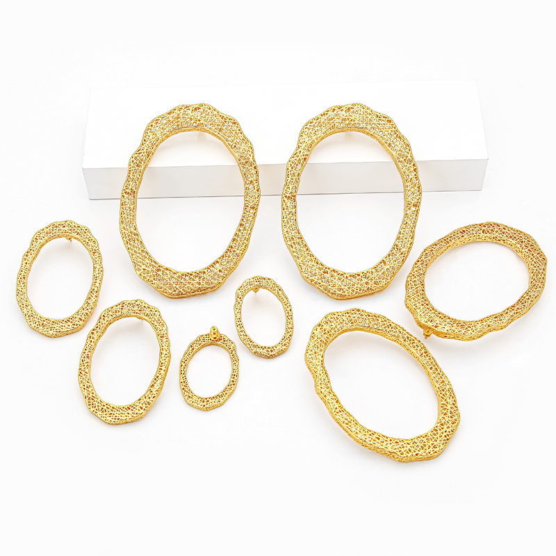 أقراط IVOG ذهبية اللون غير منت - مراجعة Statement Earrings Oversized وسعره