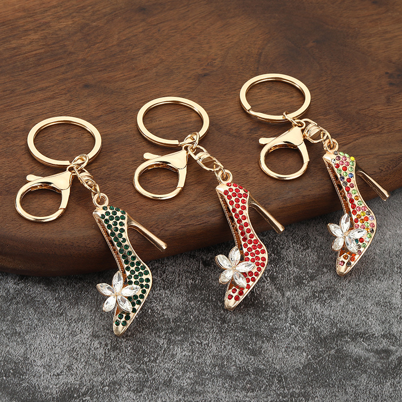 سلسلة مفاتيح أنيقة بكعب عالٍ م - مراجعة Women'S Accessories Amazon وسعره