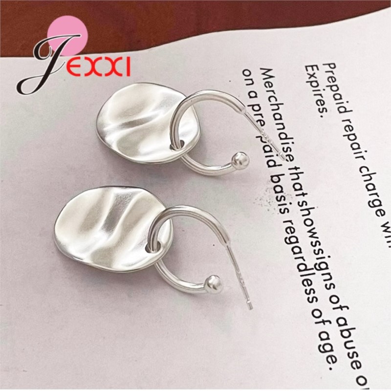 أقراط دائرية ذات ملمس معدني غي - مراجعة Statement Earrings Oversized وسعره