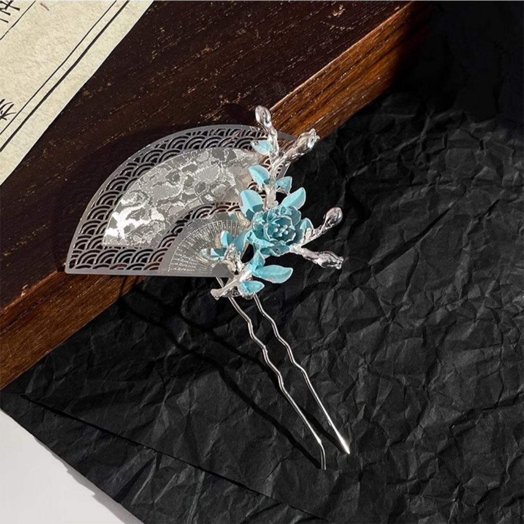 دبوس شعر جديد على شكل مروحة عل - مراجعة Women Knight Accessories وسعره